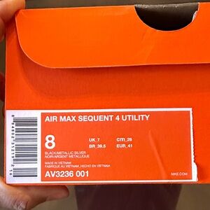 Nike Air Max Sequent 4 Utility in Black and Metallic Silver